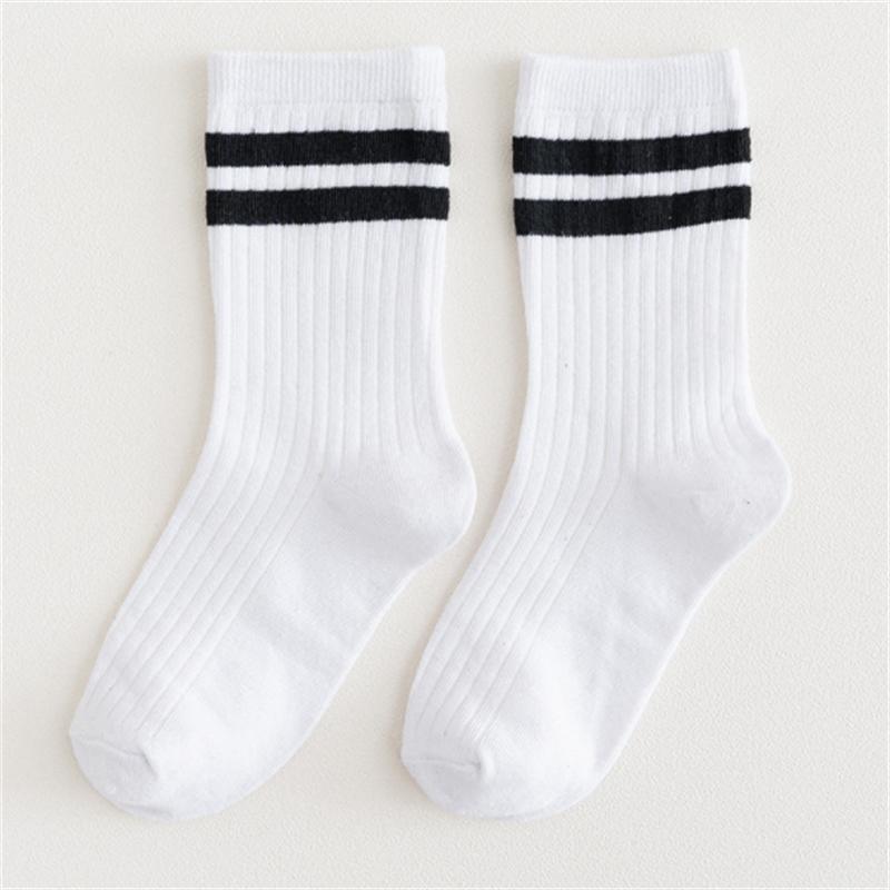 Socks Women's Autumn and Winter Japanese Style Pile Socks Solid Color Mid-tube College Style Parallel Bars Trend Retro Ladies Striped Socks