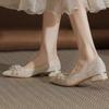 Fashion Beautiful Wedding Shoes Pointed Low Heel Single Shoes Women's Spring and Summer New French Style Not Tired Feet Shallow Mouth Women's Single