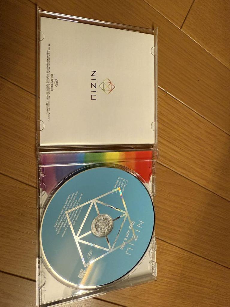 [Б/У] Step and a step/NiziU