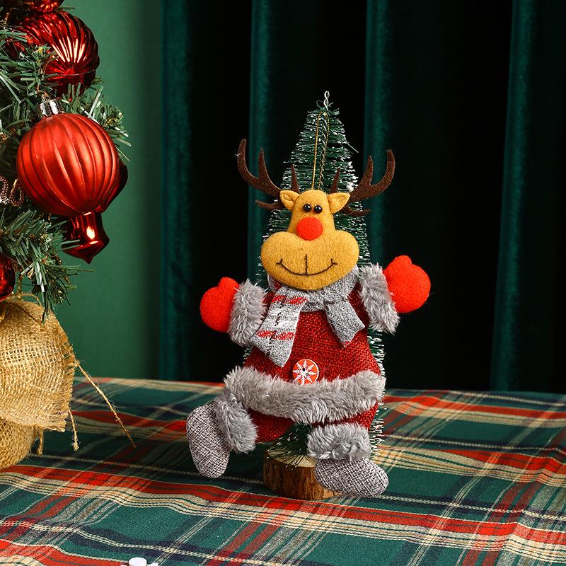 Танцующие Рождественские Фигурки: Плюшевые украшения: Снеговик, Олень, Медведь и Старик