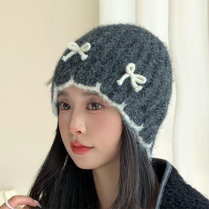 Versatile bow wool hat women's autumn and winter casual warm windproof big head circumference showing face small bag head knitted hat