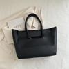 Bag Women's 2025 New Fashion Large Capacity Portable Shoulder Bag Simple Commuter Tote Bag