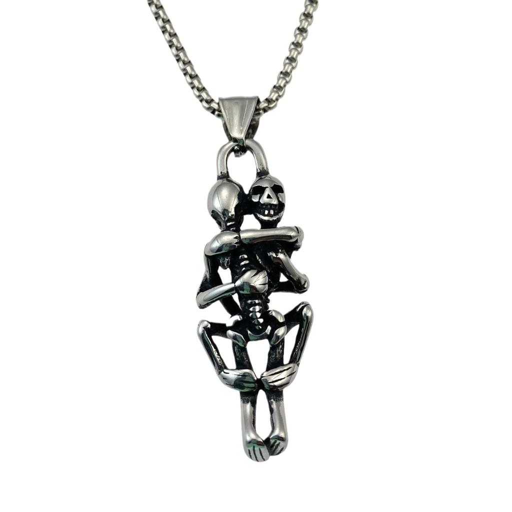 Хэллоуин Темный Ветер Пара Титановая Стальная Цепочка Персонализированная Винтажная Нержавеющая Сталь Объятие Череп Кулон Свитер Цепочка