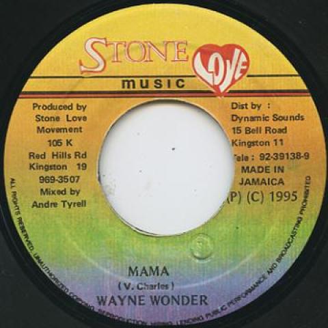 7-дюймовая пластинка WAYNE WONDER - Mama none Stone Love 1995 Ямайка Регги, Ска и Даб