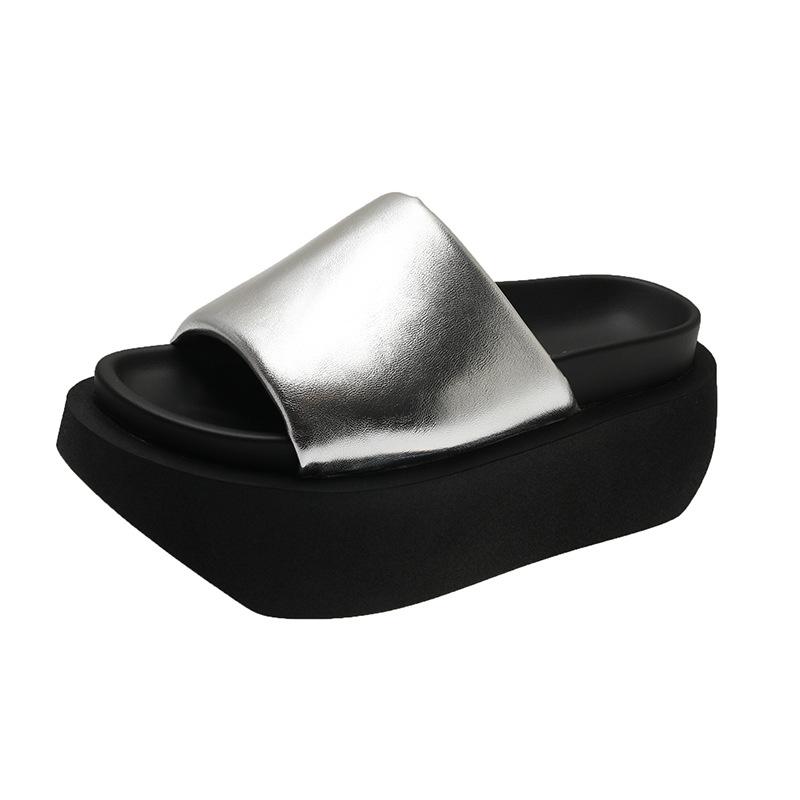 2024 Summer Height Increasing Women Slipper Fashion Open Toe Slip On Sandalias Ladies Elegant Outdoor Beach Platform Slides