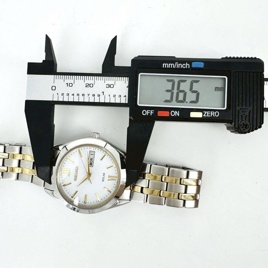 [USED] Working SEIKO Solar Day-Date Round Watch in Gold