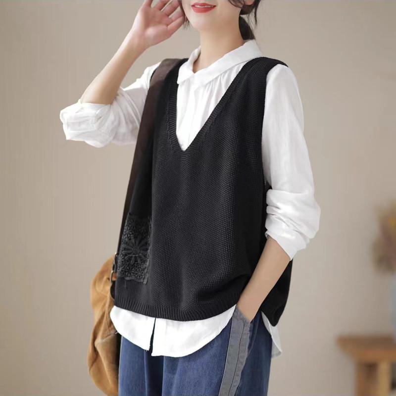 Knitted Vest for Women Spring and Autumn V-neck Thread Knitted Vest Loose Vest for Women Korean Lace Hook and Flower Pullover Casual Layering Camisole