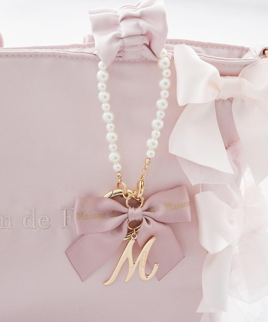 De Шарм Инициал Лента Жемчужный Шарм для Женщин 08000561100 R [Maison Fleur]