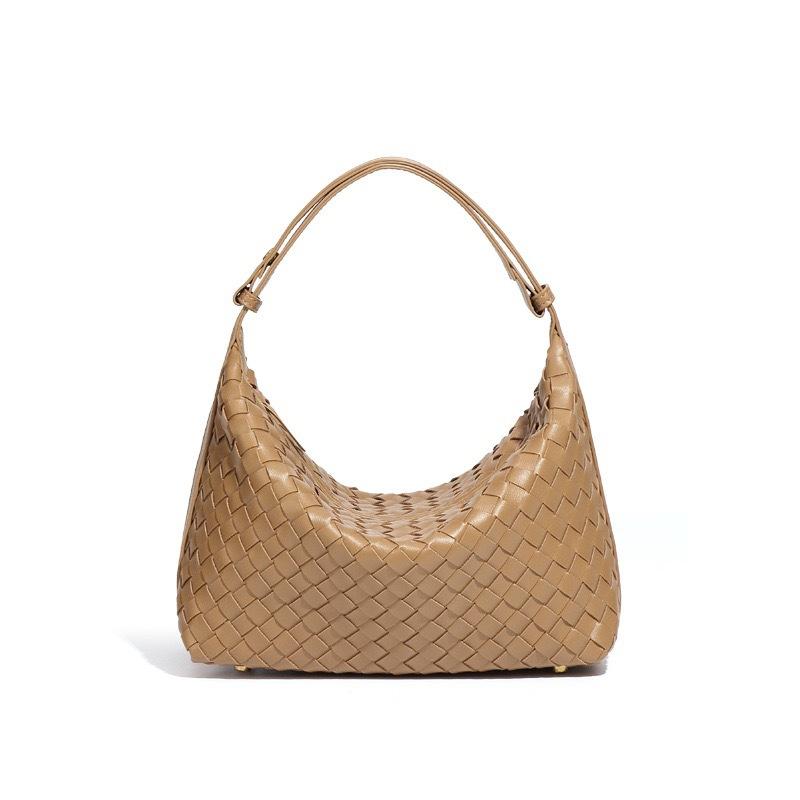 New trendy cross-border women's handbag, purely hand-woven, stylish and textured, versatile shoulder and underarm bag for commuting