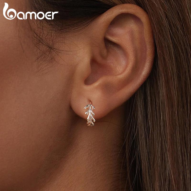 BAMOER Серьги-пусеты из цельного стерлингового серебра 925 пробы с нежным листиком - Гипоаллергенные минималистичные милые серьги-пусеты-хагги для женщин, изящные ювелирные изделия