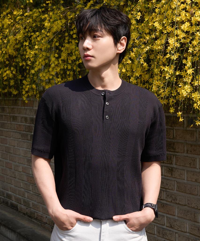 MINDBRIDGE [On] Texture Modification Henley Neck Short Sleeve Knit - 3 Colors
