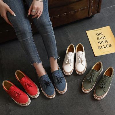 Женская обувь большого размера лето новая ретро круглый носок эластичные полые одинарные туфли повседневные с кисточками на плоской подошве