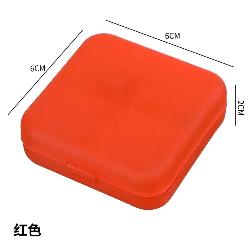 4Grids Cross Print Pill Box Портативная мини-пластиковая таблетка для хранения таблеток Чистый цвет Карманная аптечка для дома на открытом воздухе Футляр для таблеток