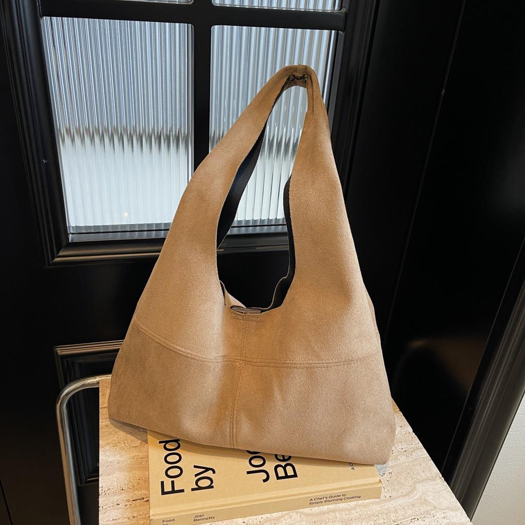 Сумка-тоут из матовой замши в стиле ретро для женщин, новая модная осенняя сумка-тоут для поездок на работу и обратно, универсальная сумка через плечо высокого класса