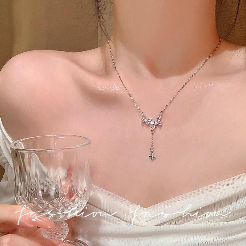 Elegant Pearl Pendant Necklace Women Minimalist Heart Charm Chain Titanium Steel With Gold Plating Lightweight