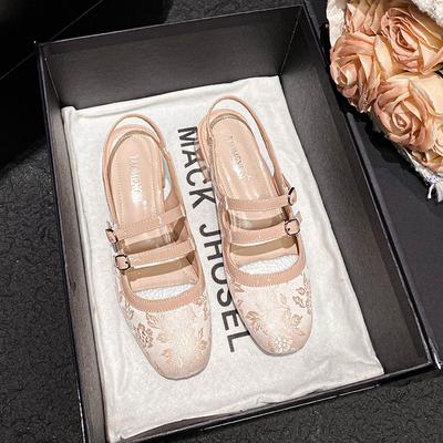 Туфли Мэри Джейн на толстом каблуке AK-12 для женщин, новые весенне-летние, в стиле Сяосянфэн, с мелким вырезом, одинарной пряжкой и одинарные туфли для женщин