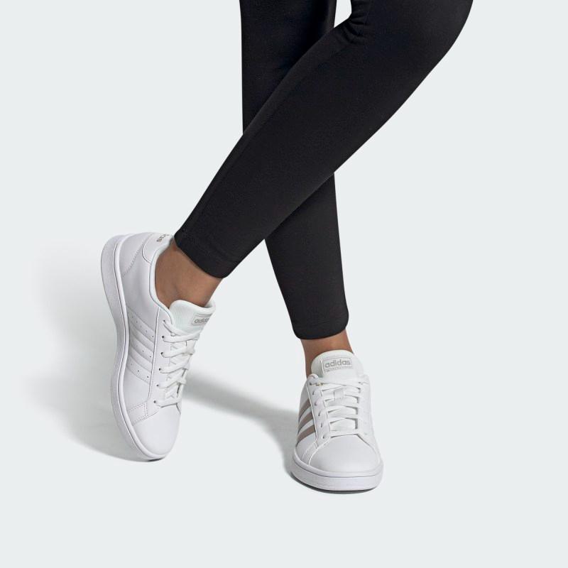 adidas Женские кроссовки Grand Court Base 'White Platinum Metallic' EE7874