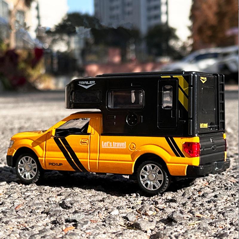 1/32 Ford Luxury RV Recreational Vehicles Car Model Diecast Camper Van Motorhome Touring Car Model Toy Sound Light Children Toy Gift