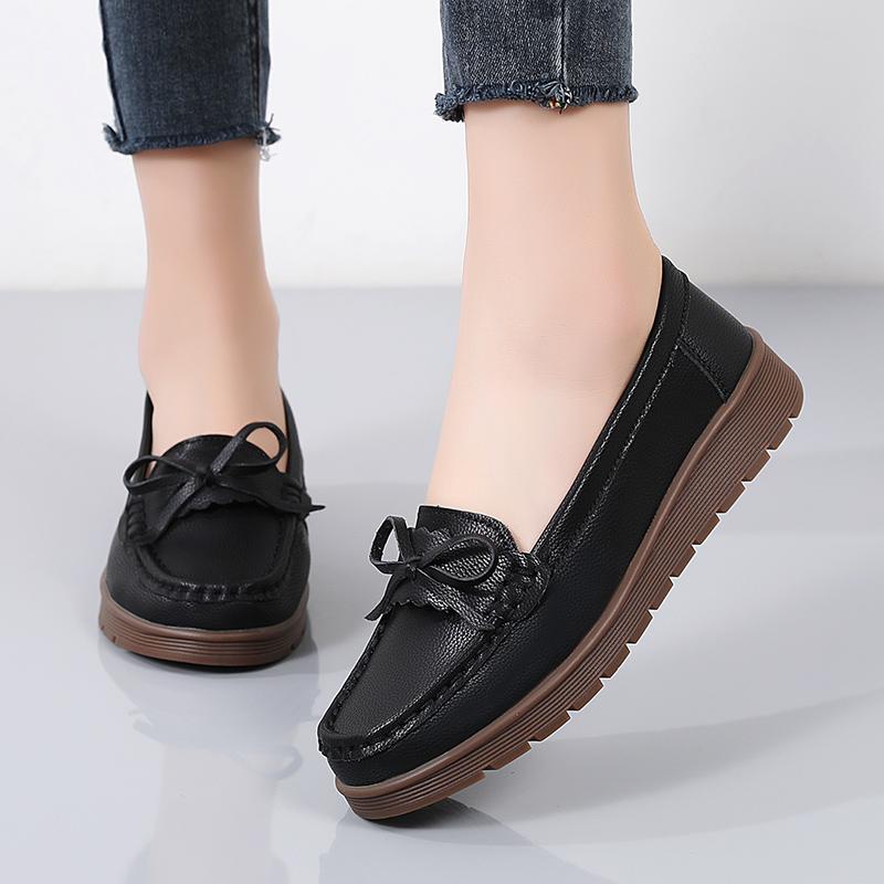 Новые женские мокасины весна-лето кожаная женская обувь на плоской подошве нескользящая для ходьбы фитнес однотонная большого размера дизайнер