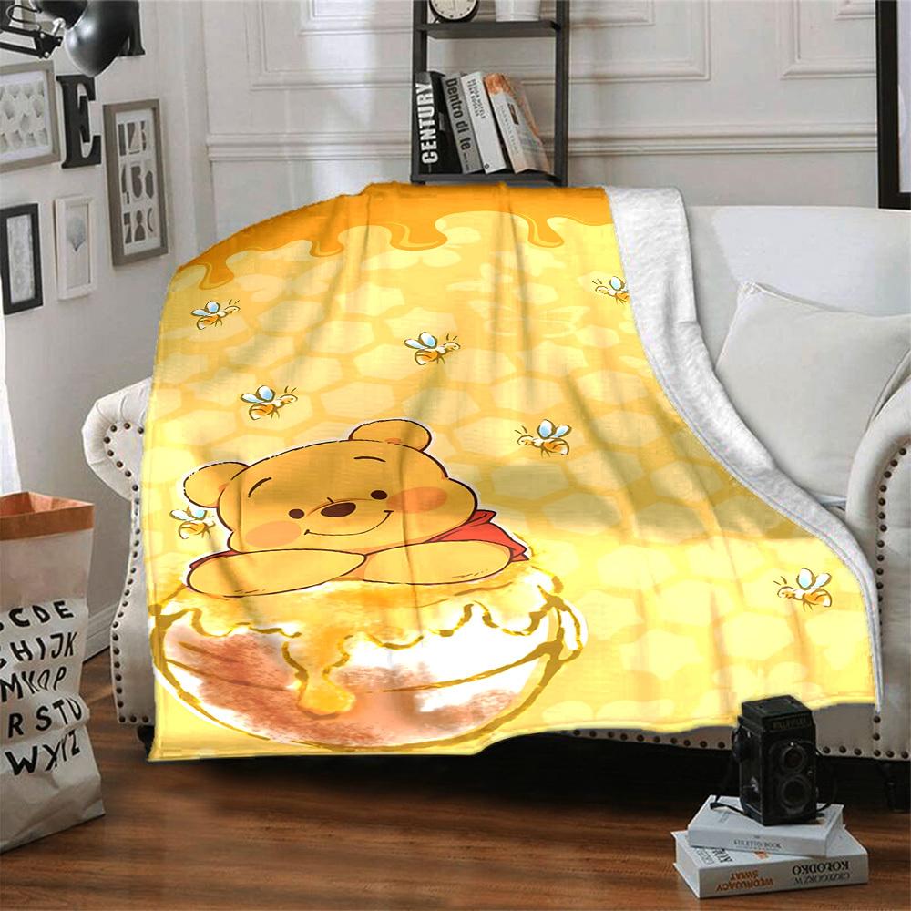 1pc Pooh Bear Honeycomb blanket Lightweight Flannel Throw for Sofa Bed Travel Camping Livingroom Office Couch Chair