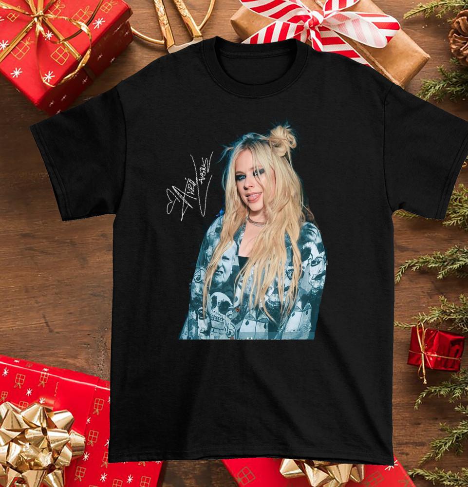 new Avril Lavigne Signature Black Cotton FullSize S To 4XL Shirt Unisex T-Shirt