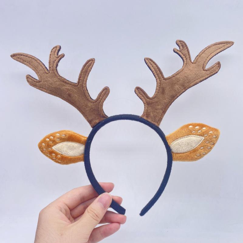 Elegant Reindeer Antler Headband: Christmas & Halloween Cosplay Accessory for Women