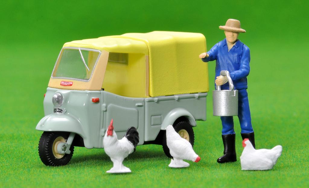 Tomica Limited Vintage 164 LV-143d Daihatsu Midget Yellow GreenBeige with Figure Completed Product 314998