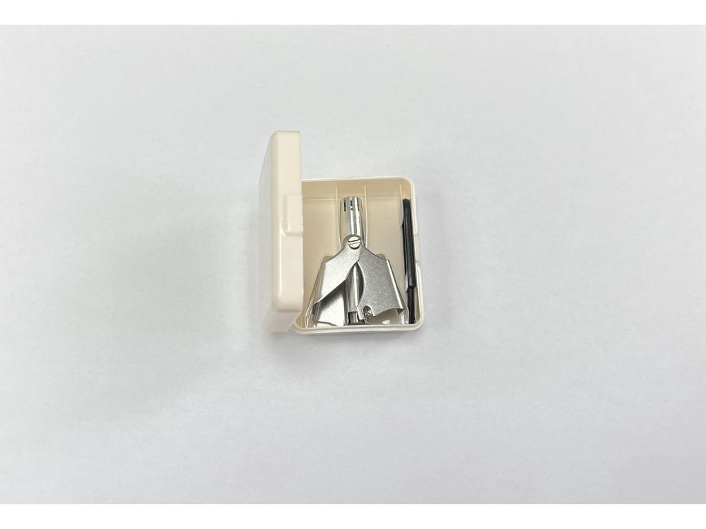 Доступный ручной триммер для волос в носу из нержавеющей стали - Моющийся инструмент для груминга, унисекс