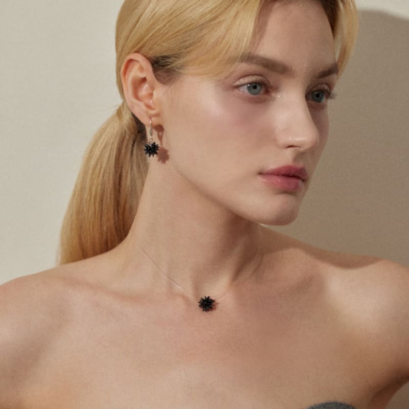 Favorite Noun Crystal Earring_White