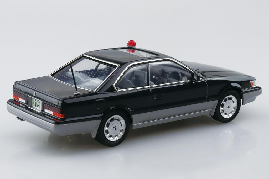 Aoshima Bunka Kyozaisha Опасный детектив Опасный детектив Минато 302 Маскированная полицейская машина Масштабная пластиковая модель № 2 Нет. 1/24 (Машина)