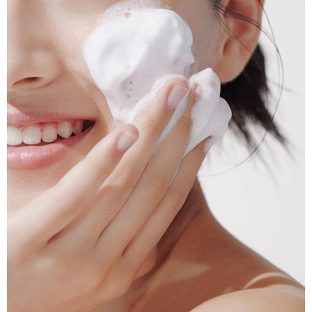 Aestura Theracne 365 Clear Очищающая пенка для глубокого очищения 200 г – Глубокое очищение, Поддержка при акне, Корейская