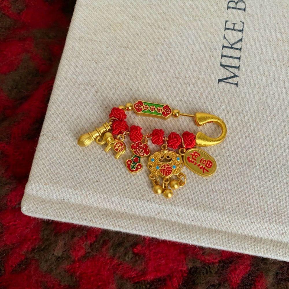 Gold Zodiac Brooch Pendant Horse Year Sand-plated Ornaments Lucky Guardian Brooch Newborn Baby