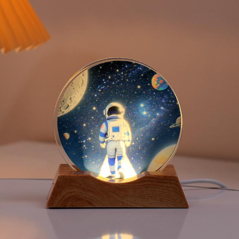 Астронавт USB Ночник Домашние украшения Орнаменты Рождественский подарок для детей