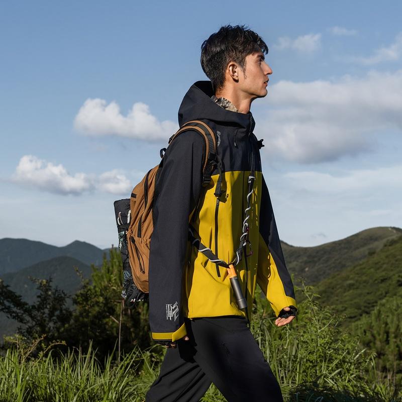 Li Ning CF Светоотражающая Водоотталкивающая Ветровка Унисекс Куртка Пальмовое Золото AEMV033-6