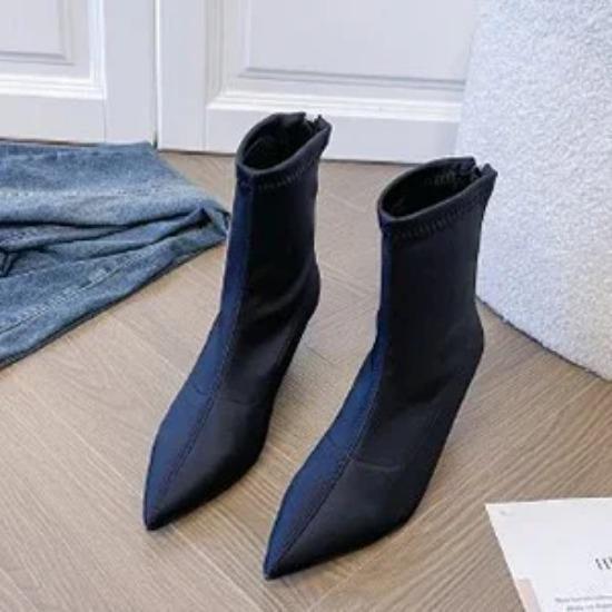 Зимние женские эластичные современные сапоги модные короткие ботильоны с острым носком женские элегантные туфли на низком каблуке Botas Mujer