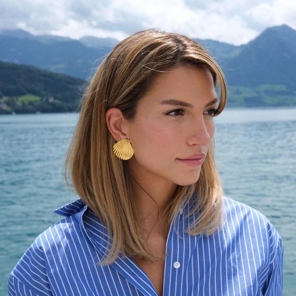 Геометрические серьги-ракушки, 18-каратное золото, ювелирные изделия для пирсинга ушей, роскошные серьги-гвоздики для женщин