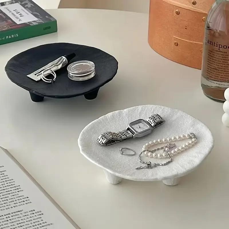 Креативный керамический поднос для украшений с уникальным трехногим художественным дизайном, многофункциональный овальный настольный аксессуар, дропшиппинг