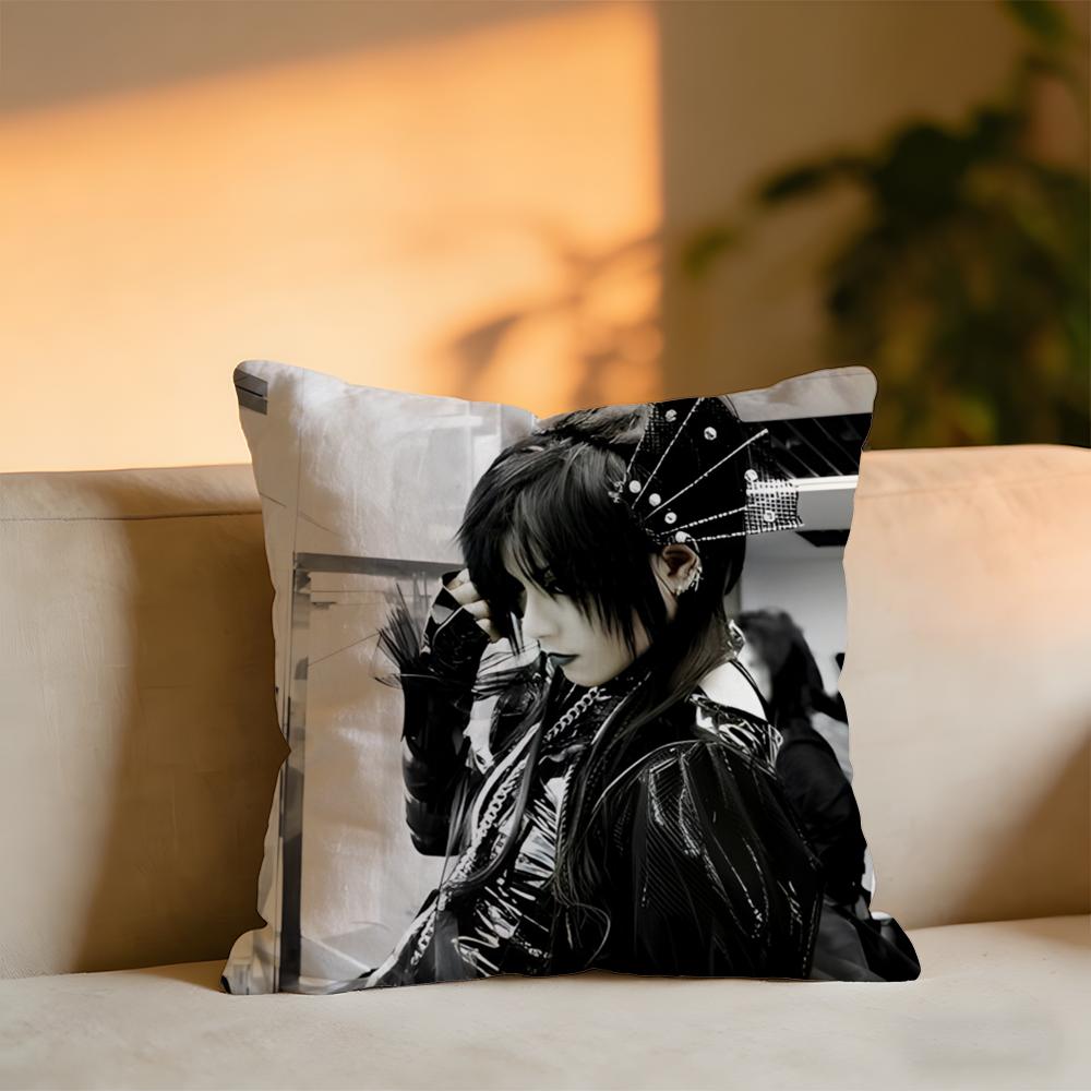 Toshiya Cushion Cover Cozy Velvet Throw PillowSoft Warm Cushion For Sofa Bed