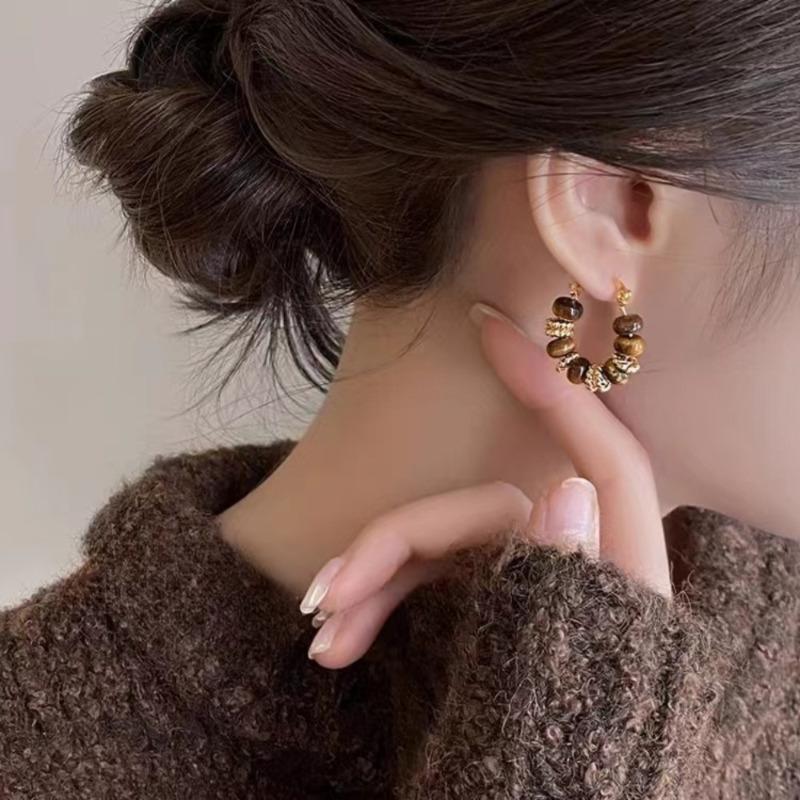 Retro Round Tiger Eye Stone Beads Hoop Earrings for Women Gold Color U-shaped Earrings Personality Jewelry Gift