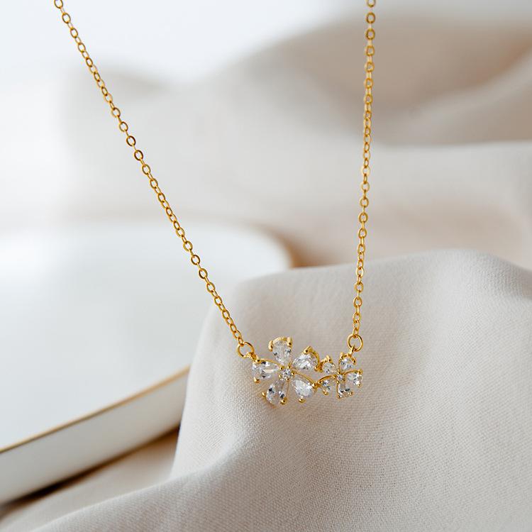 Design Necklace for Women Simple Temperament Niche Clavicle Chain Clavicle Necklace Necklace Necklace