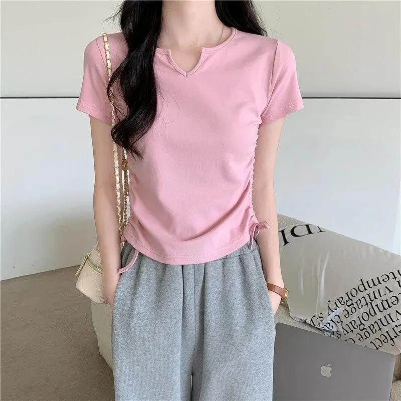 Женская укороченная футболка с вырезом-стойкой, боковой шнуровкой и коротким рукавом