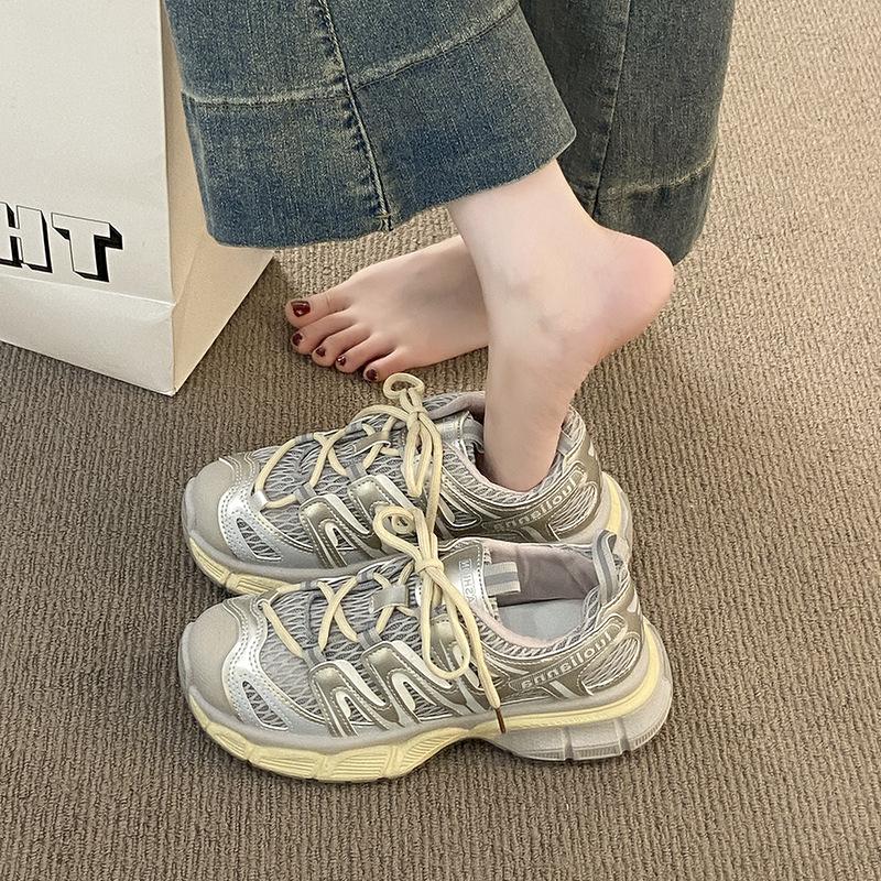 2025 New Summer Breathable Mesh Dad Shoes Women's Thick-soled Versatile Lightweight Soft-soled Ultra-light Sports Shoes