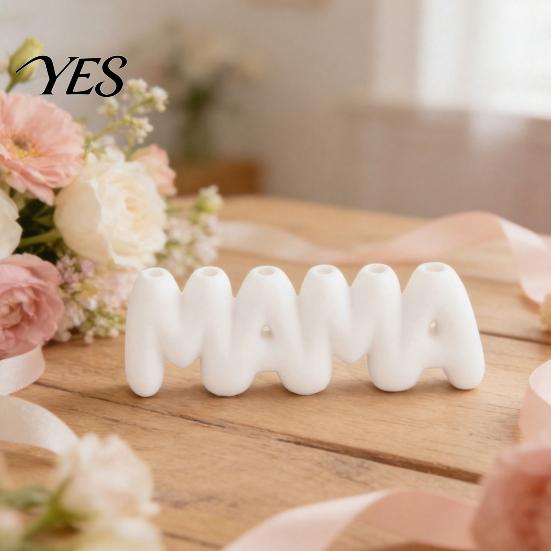 Изящная 3D-печатная ваза с надписью MAMA, Креативный держатель для цветов на День матери с множеством отверстий для вставки, Минималистичный белый с цветочным визуальным эффектом
