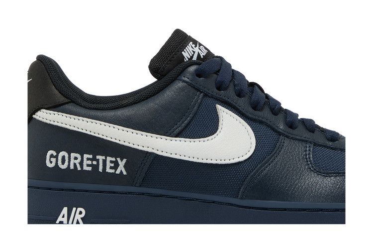 Nike Air Force 1 Low Gore-Tex Obsidian