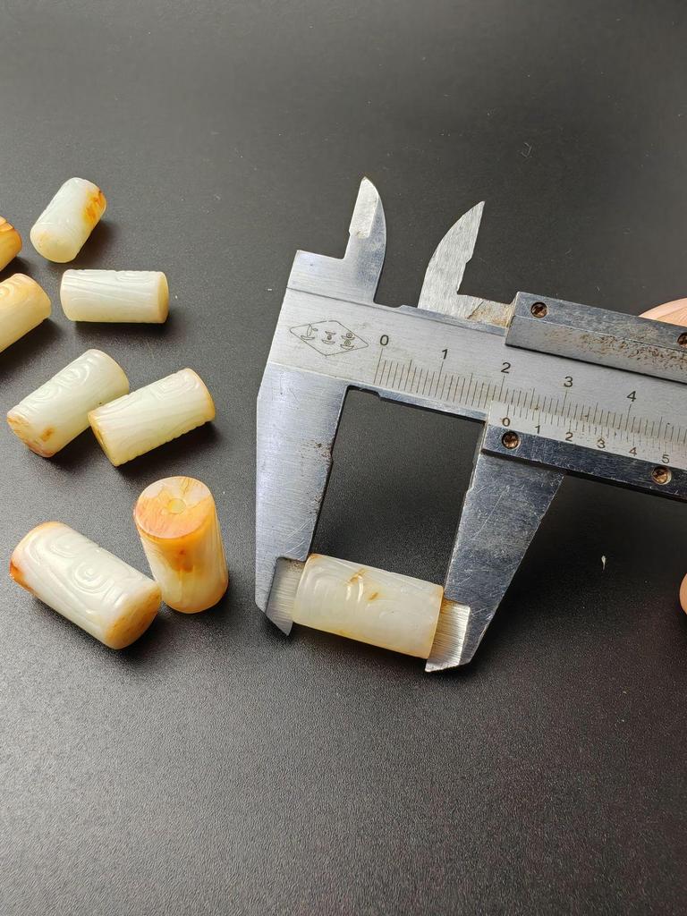 Натуральный Хэтяньский нефрит, квадратные цилиндрические бусины, 22 мм x 1,1 мм, DIY свободные аксессуары для нанизывания в старинном стиле