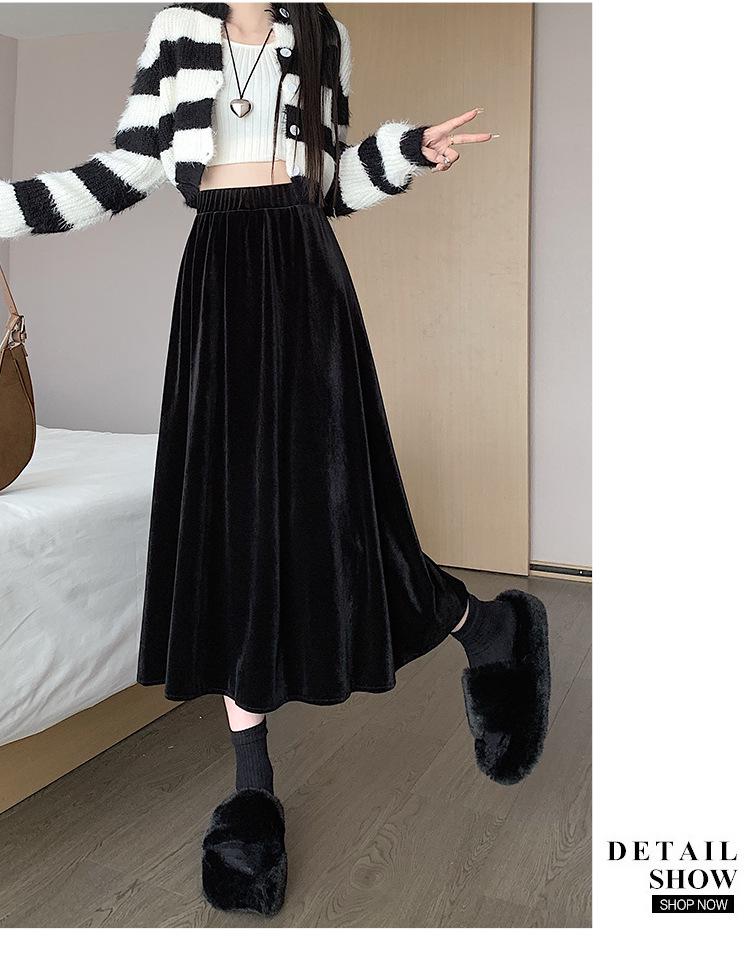 2024 Осень/Зима Женская черная бархатная юбка А-силуэта в стиле ретро средней длины с высокой талией