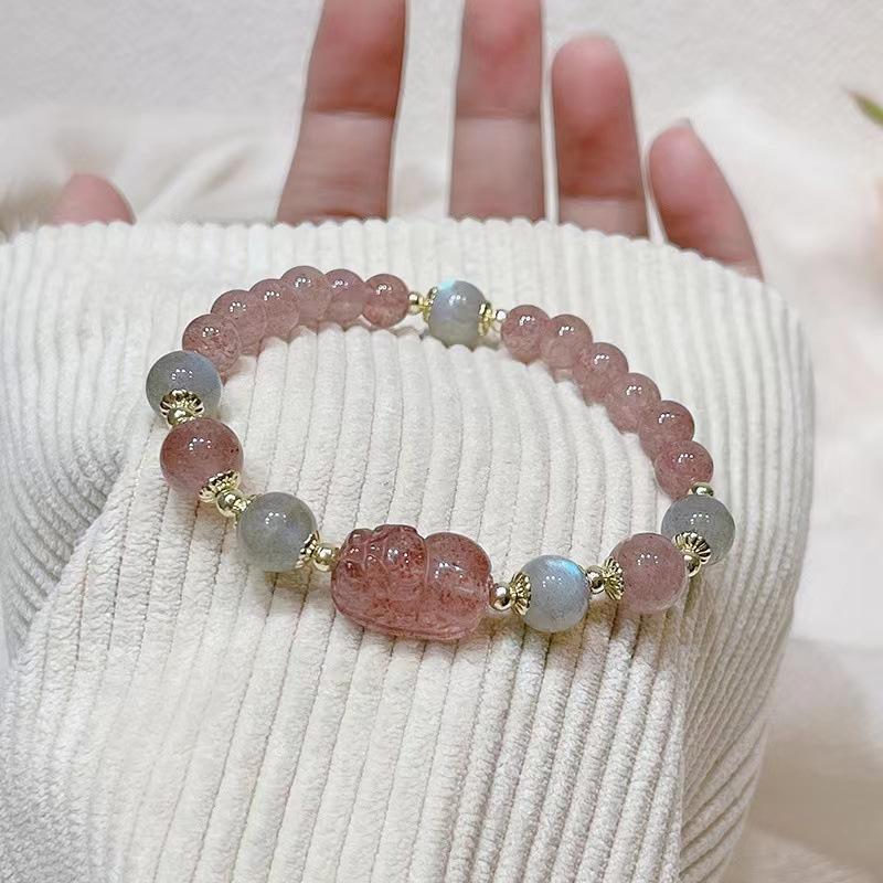 Natural Strawberry Crystal Pixiu Bracelet Moonlight Bracelet Bangles Women Fashion Jewelry accessories Gift