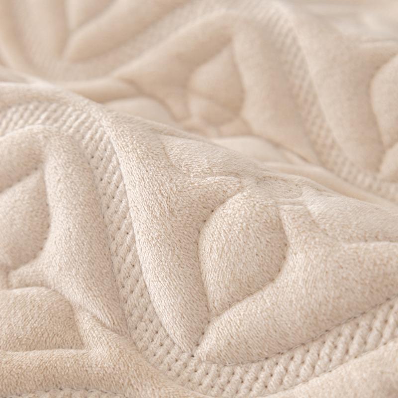 Подушка для дивана из зимнего молочного бархата, однотонный жаккардовый чехол для дивана, нескользящий, утолщенный, прямой ряд, подушка для дивана, коврик в кремовом стиле