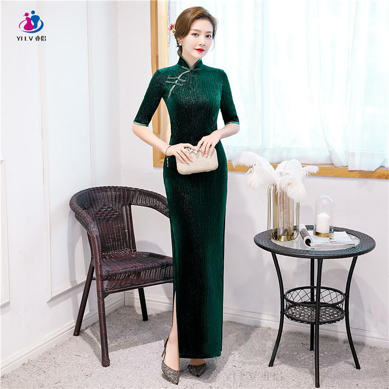 Golden velvet cheongsam autumn and winter mother wedding clothes Xi mother-in-law wedding dress elegant dress Chinese style