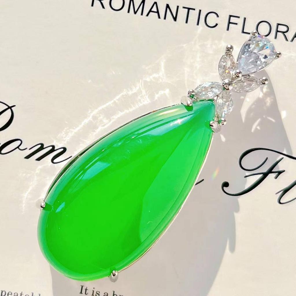 Lighting Glass Body Emperor Green Green Chalcedony Water Drop Pendant For Women Niche To Send Mother Does Not Match Chain